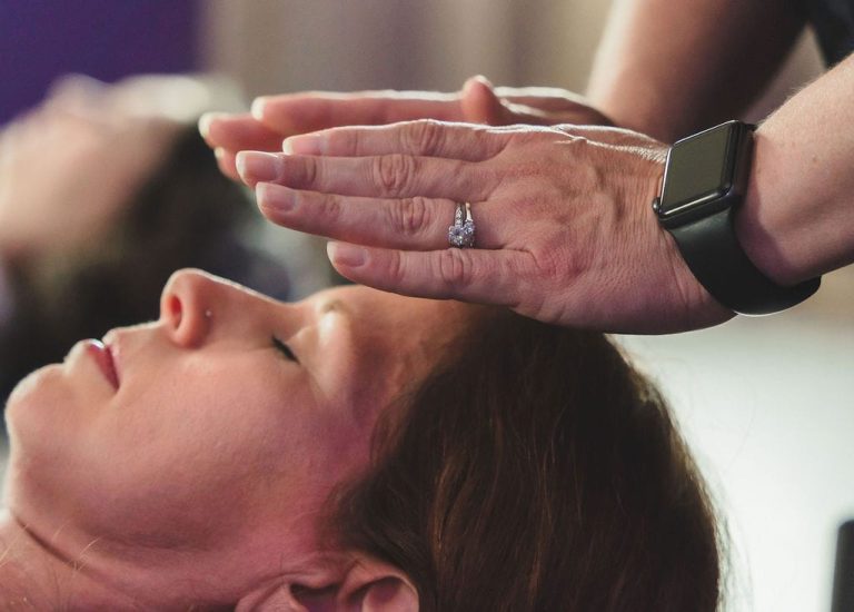 class-slow-flow-reiki class-slow-flow-reiki